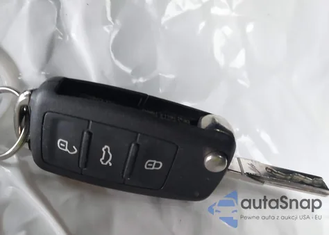 2012 Volkswagen Tiguan S/Se/Sel из США, поврежденный, VIN WVGAV7AX3CW524105